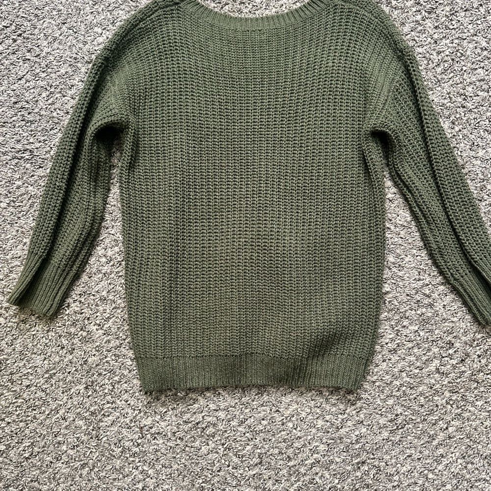 Women's Green Sweater